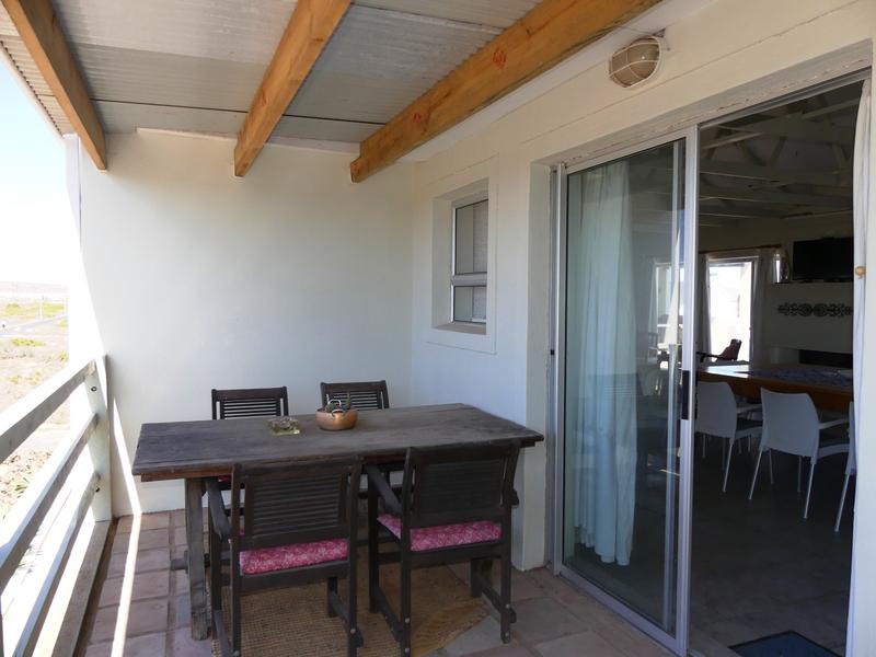 4 Bedroom Property for Sale in Golden Mile Western Cape